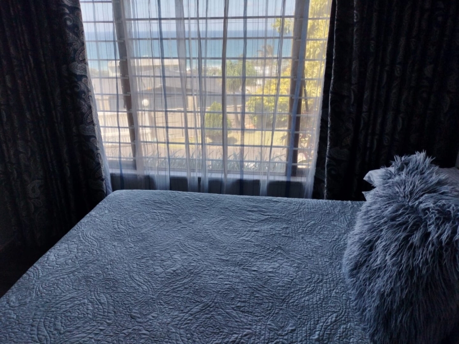 5 Bedroom Property for Sale in Manaba Beach KwaZulu-Natal