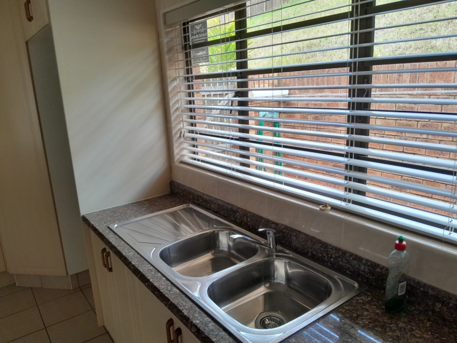 2 Bedroom Property for Sale in Freeland Park KwaZulu-Natal