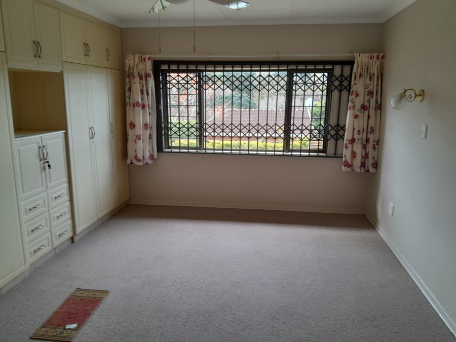 2 Bedroom Property for Sale in Freeland Park KwaZulu-Natal