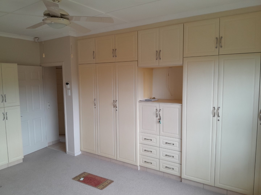 2 Bedroom Property for Sale in Freeland Park KwaZulu-Natal