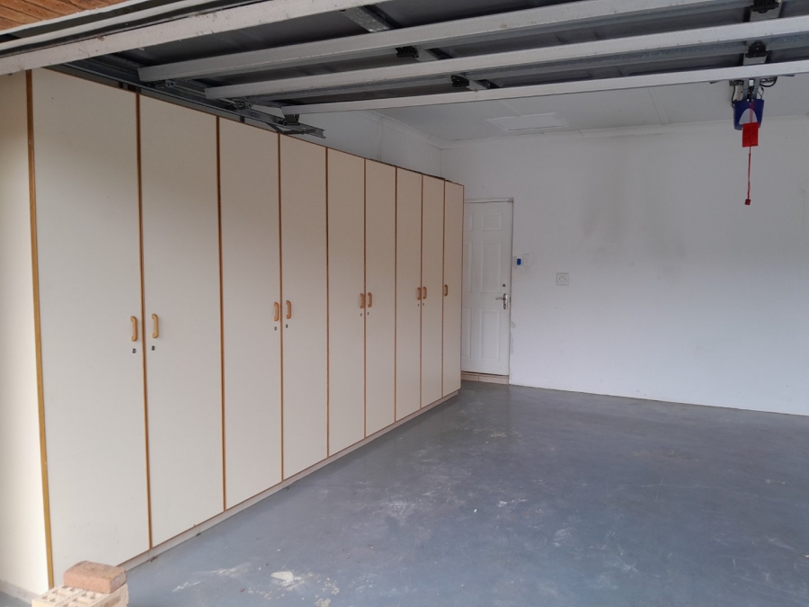 2 Bedroom Property for Sale in Freeland Park KwaZulu-Natal