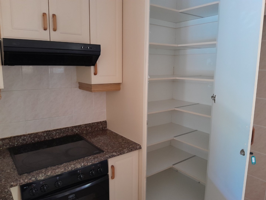 2 Bedroom Property for Sale in Freeland Park KwaZulu-Natal