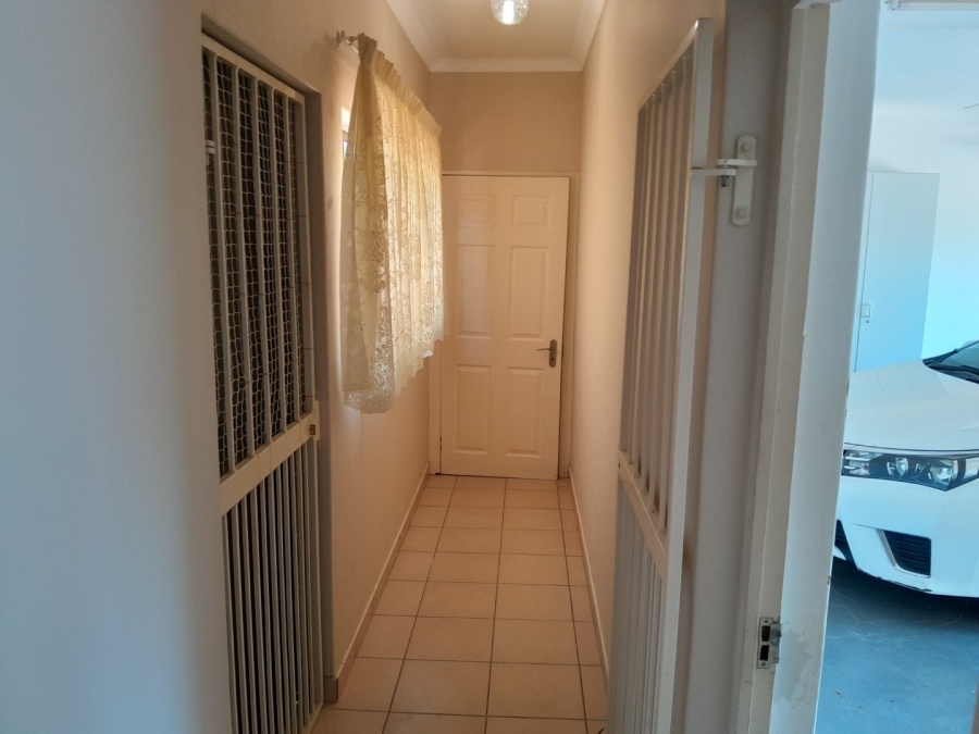 2 Bedroom Property for Sale in Freeland Park KwaZulu-Natal