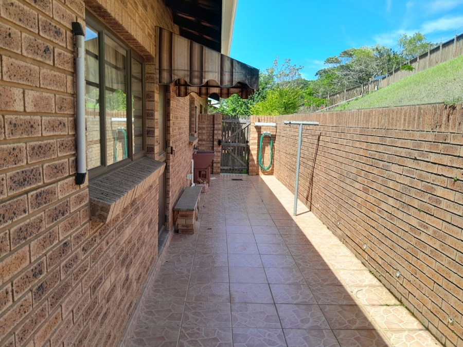 2 Bedroom Property for Sale in Freeland Park KwaZulu-Natal
