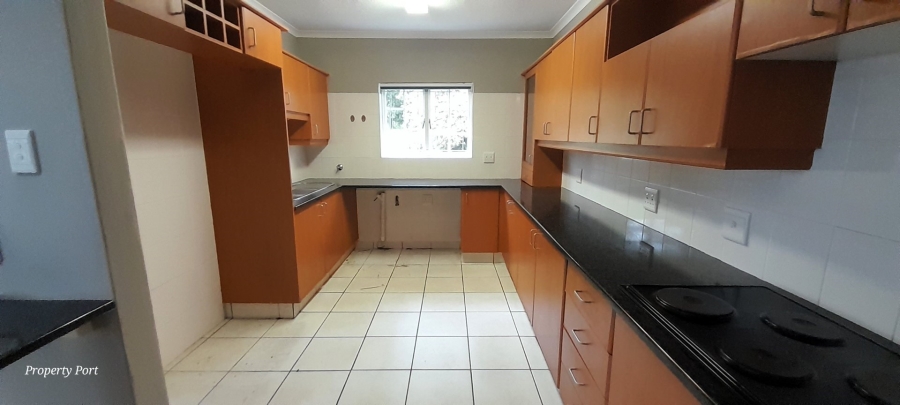 4 Bedroom Property for Sale in Umtentweni KwaZulu-Natal