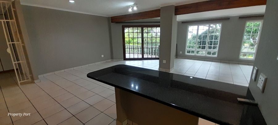 4 Bedroom Property for Sale in Umtentweni KwaZulu-Natal