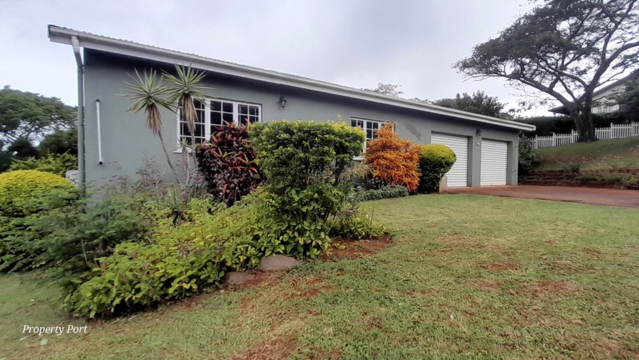 4 Bedroom Property for Sale in Umtentweni KwaZulu-Natal