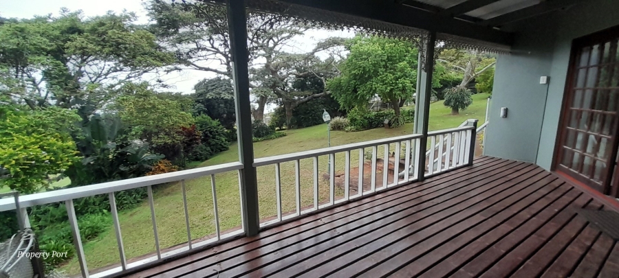 4 Bedroom Property for Sale in Umtentweni KwaZulu-Natal