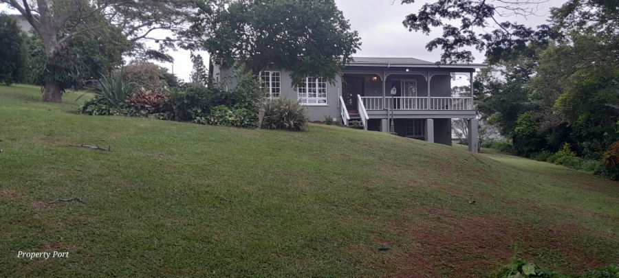 4 Bedroom Property for Sale in Umtentweni KwaZulu-Natal