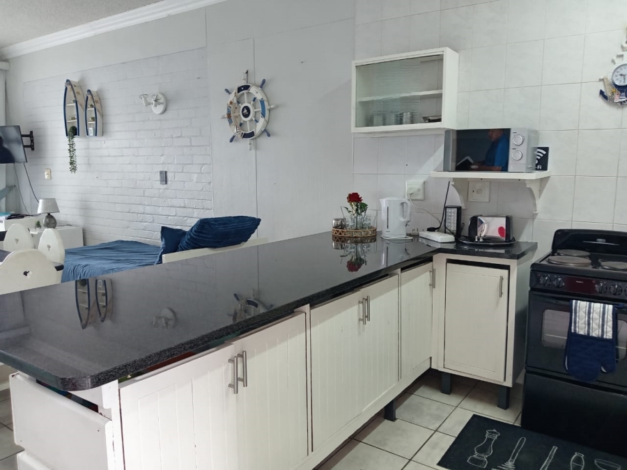 2 Bedroom Property for Sale in Margate KwaZulu-Natal