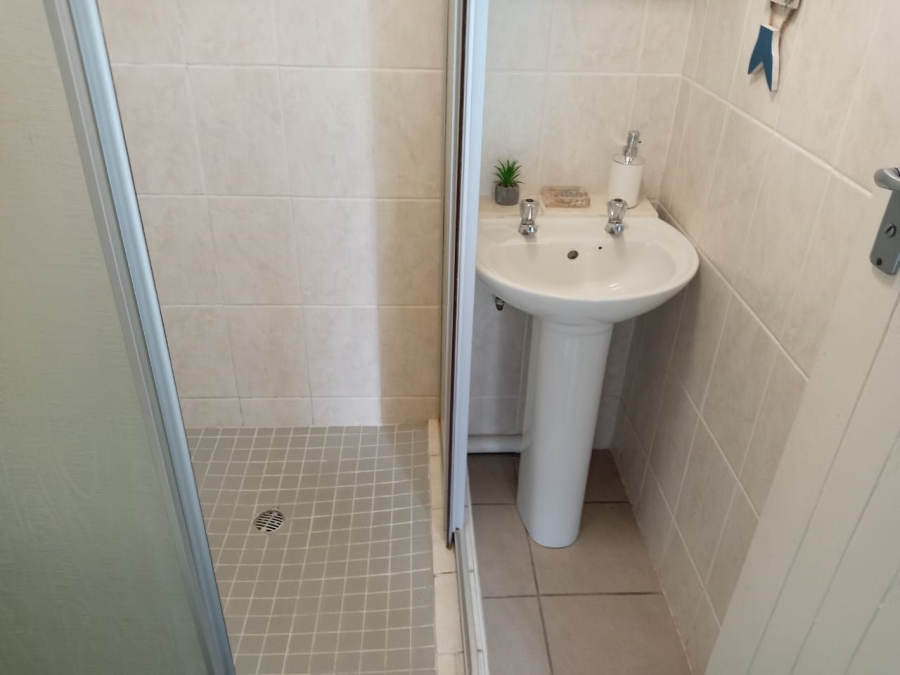 2 Bedroom Property for Sale in Margate KwaZulu-Natal