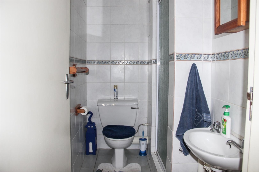 2 Bedroom Property for Sale in Manaba Beach KwaZulu-Natal