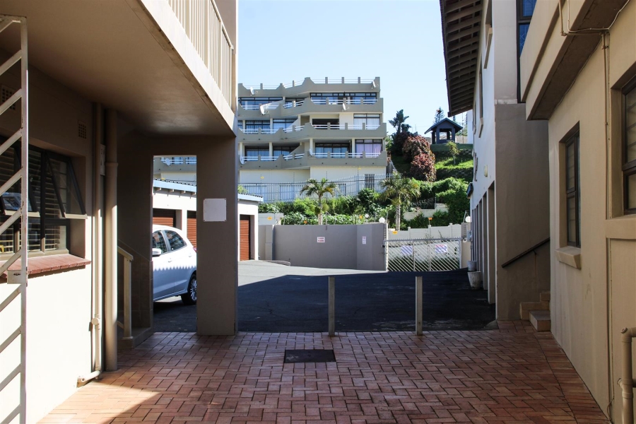 2 Bedroom Property for Sale in Manaba Beach KwaZulu-Natal