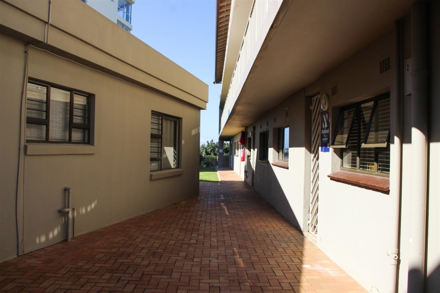 2 Bedroom Property for Sale in Manaba Beach KwaZulu-Natal