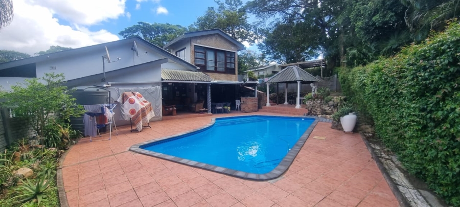 4 Bedroom Property for Sale in Umtentweni KwaZulu-Natal