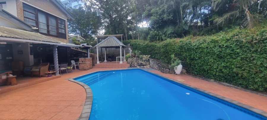 4 Bedroom Property for Sale in Umtentweni KwaZulu-Natal