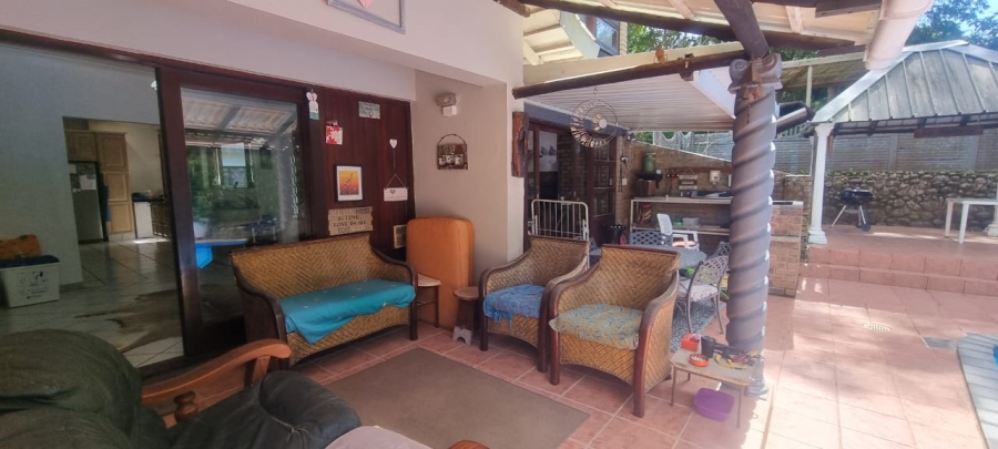 4 Bedroom Property for Sale in Umtentweni KwaZulu-Natal