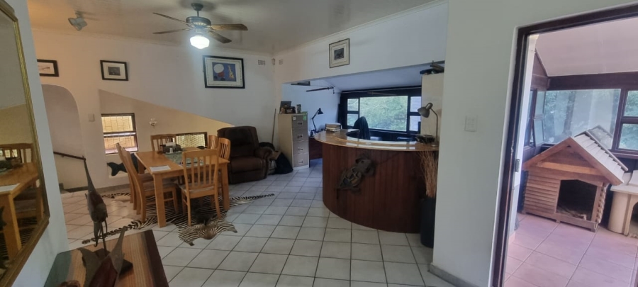 4 Bedroom Property for Sale in Umtentweni KwaZulu-Natal