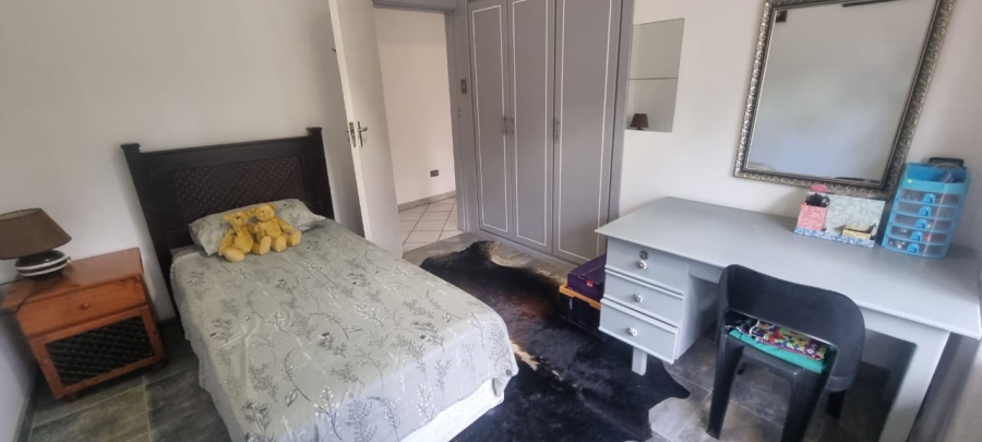 4 Bedroom Property for Sale in Umtentweni KwaZulu-Natal