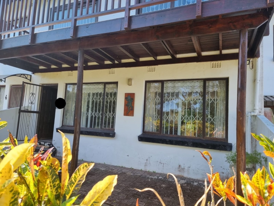 3 Bedroom Property for Sale in Southport KwaZulu-Natal