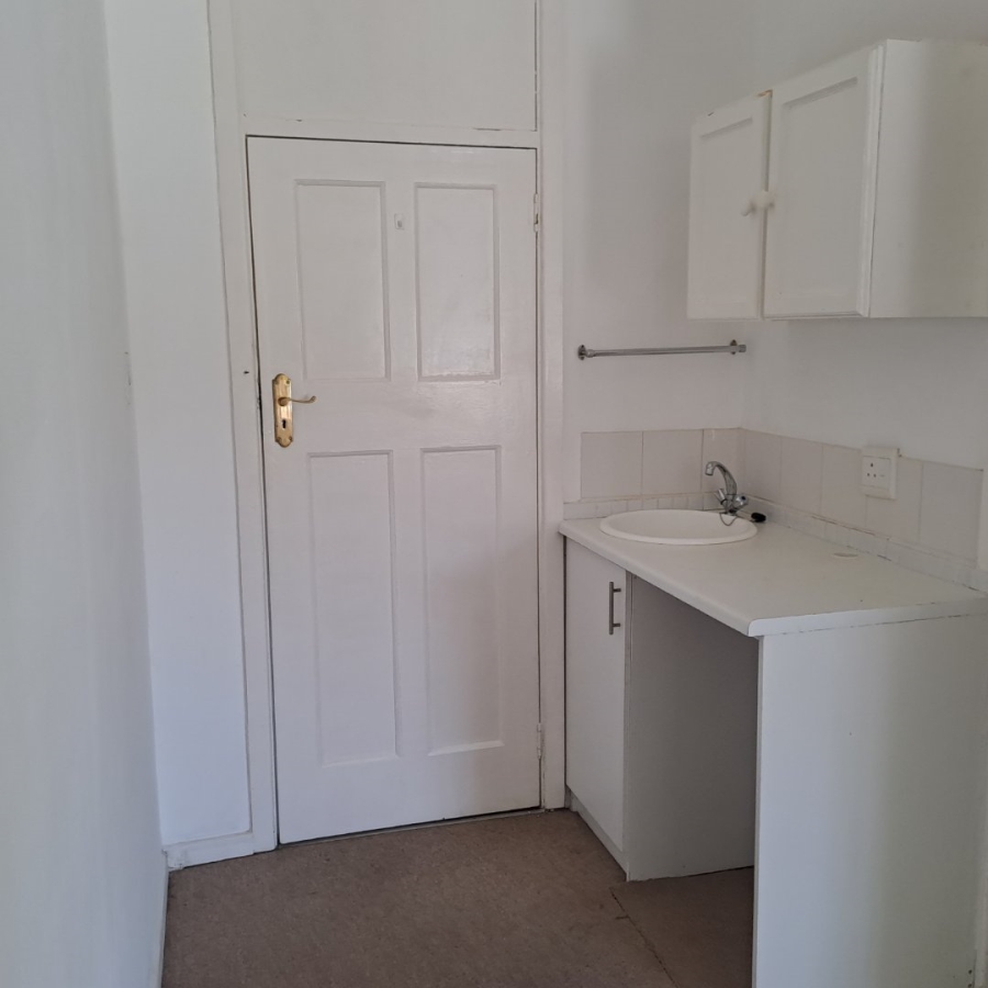 1 Bedroom Property for Sale in Scottburgh Central KwaZulu-Natal