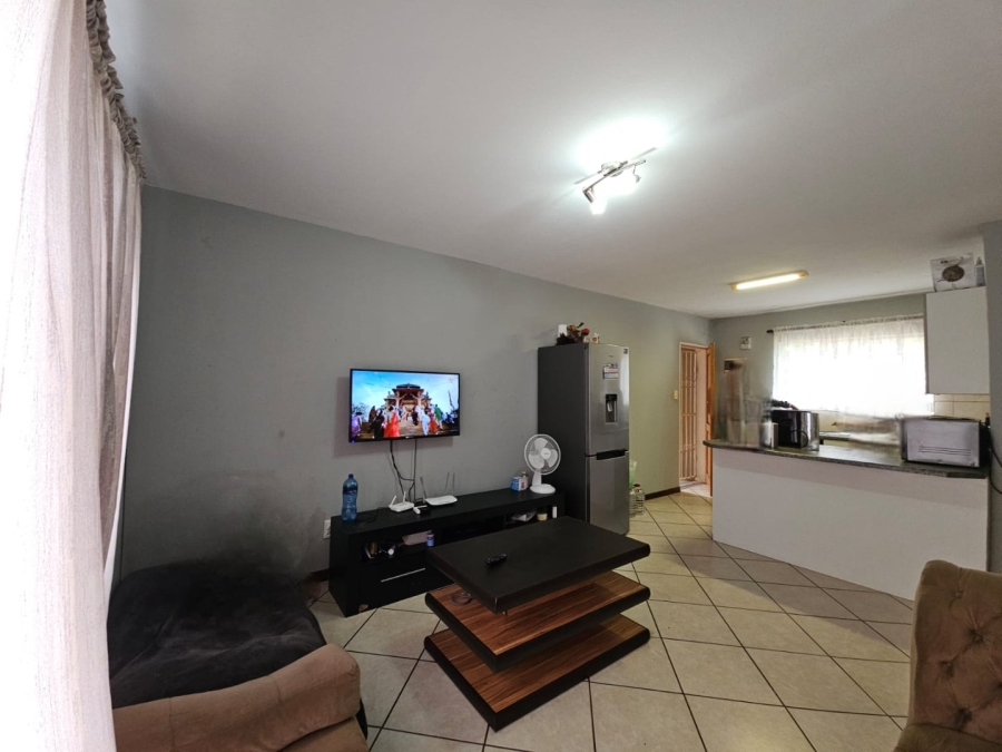 2 Bedroom Property for Sale in Sunnyridge KwaZulu-Natal