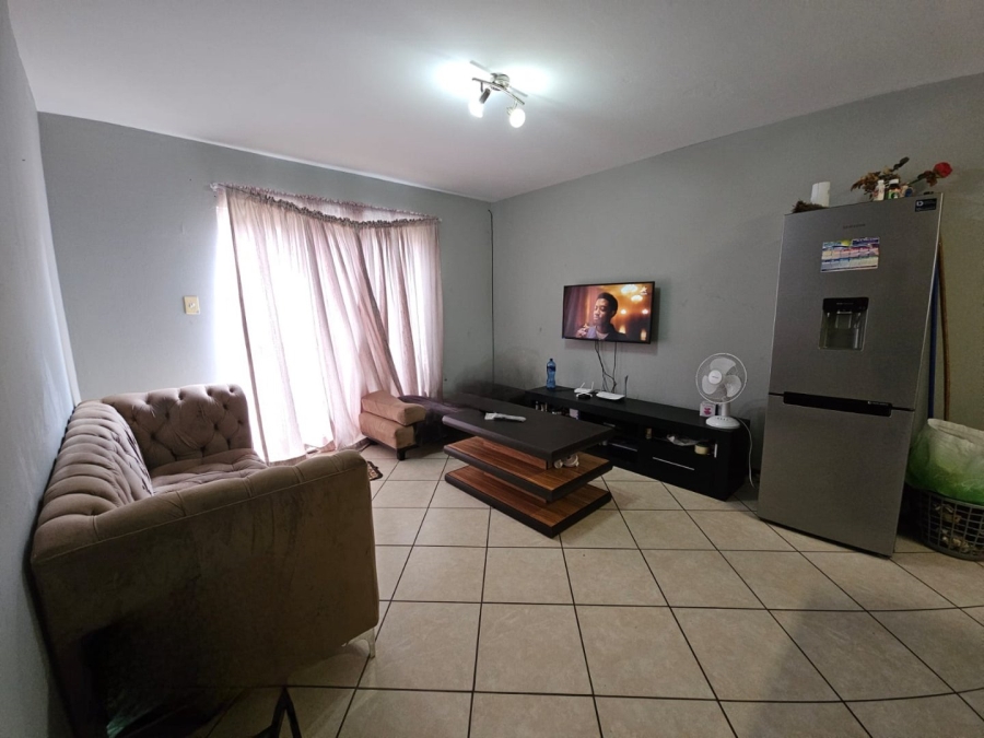 2 Bedroom Property for Sale in Sunnyridge KwaZulu-Natal