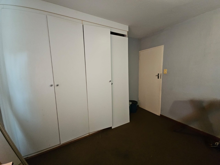 2 Bedroom Property for Sale in Sunnyridge KwaZulu-Natal