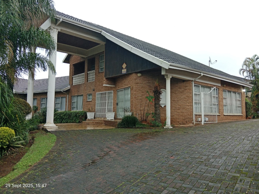6 Bedroom Property for Sale in Orient Heights KwaZulu-Natal