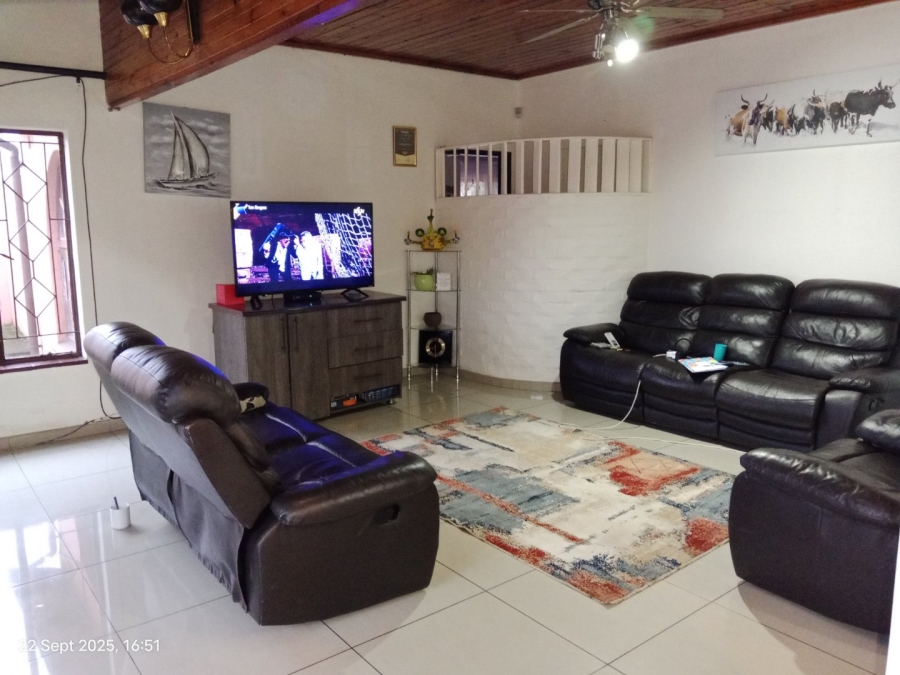 3 Bedroom Property for Sale in Chasedene KwaZulu-Natal