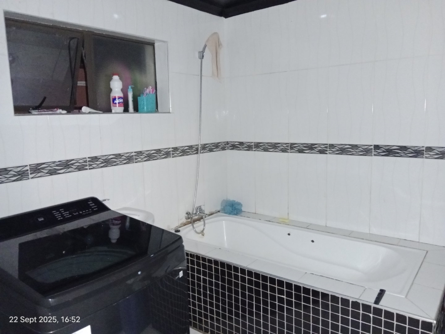 3 Bedroom Property for Sale in Chasedene KwaZulu-Natal