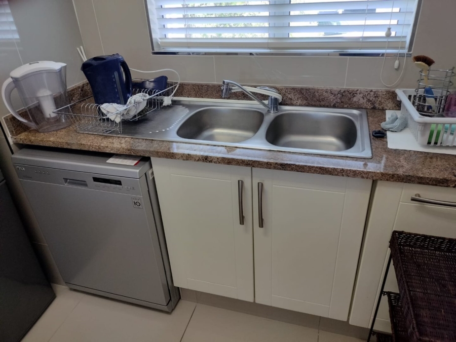 2 Bedroom Property for Sale in Beacon Rocks KwaZulu-Natal