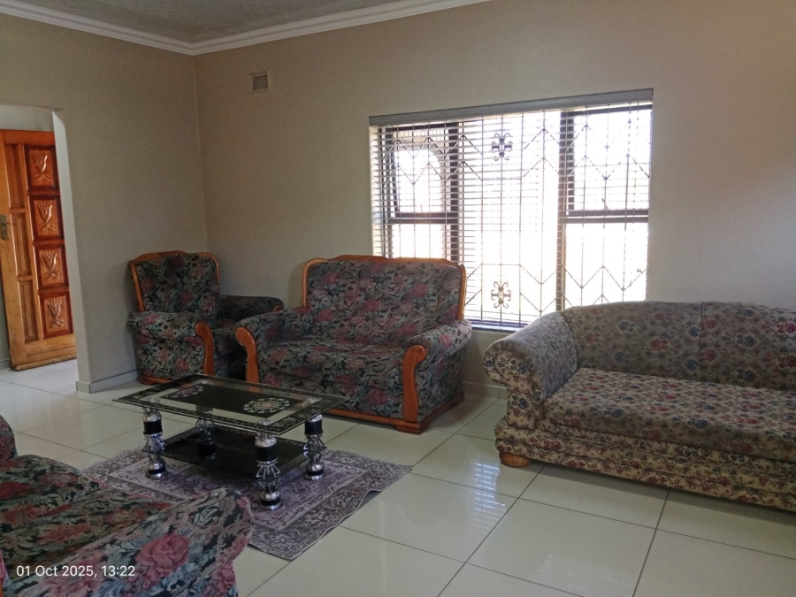 6 Bedroom Property for Sale in Mountain Rise KwaZulu-Natal