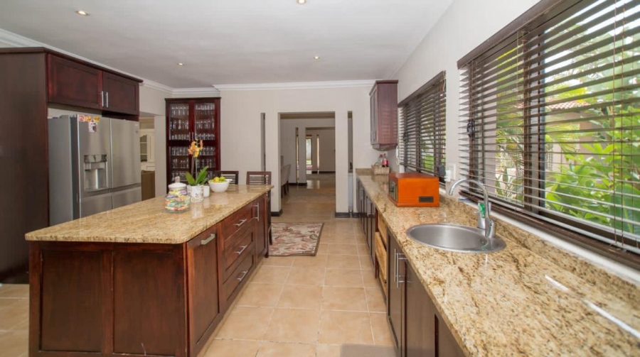 4 Bedroom Property for Sale in Umhlanga KwaZulu-Natal
