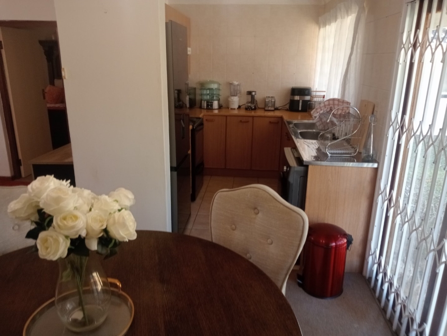 To Let 1 Bedroom Property for Rent in Belvedere KwaZulu-Natal