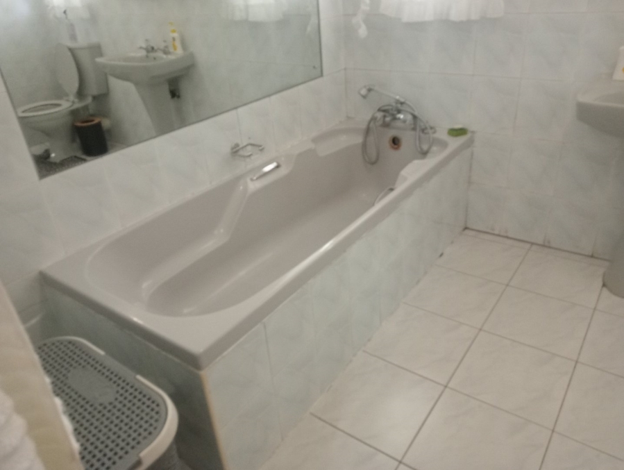 To Let 1 Bedroom Property for Rent in Belvedere KwaZulu-Natal