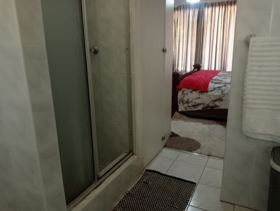 To Let 1 Bedroom Property for Rent in Belvedere KwaZulu-Natal
