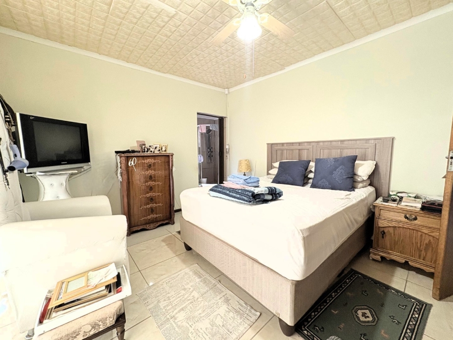 3 Bedroom Property for Sale in Sunnyridge KwaZulu-Natal