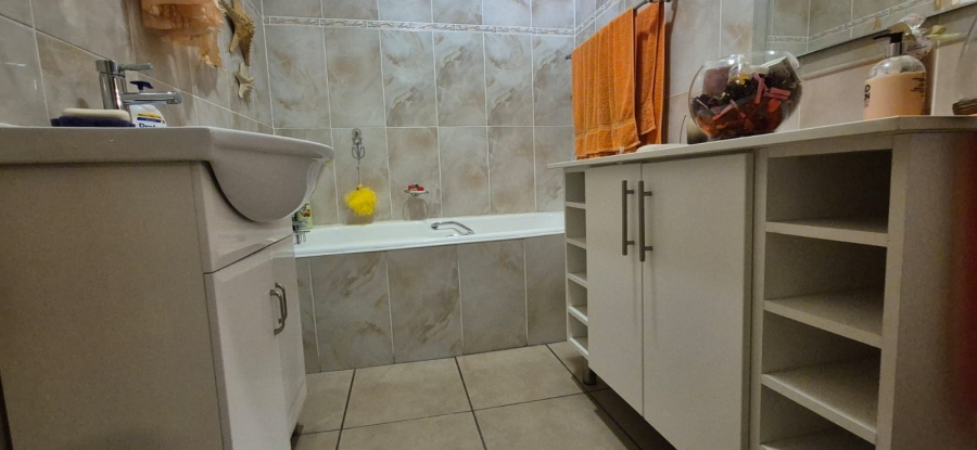 3 Bedroom Property for Sale in Arborpark KwaZulu-Natal