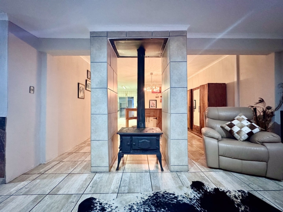 4 Bedroom Property for Sale in Sunnyridge KwaZulu-Natal