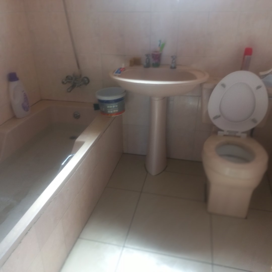 To Let 2 Bedroom Property for Rent in Inanda KwaZulu-Natal