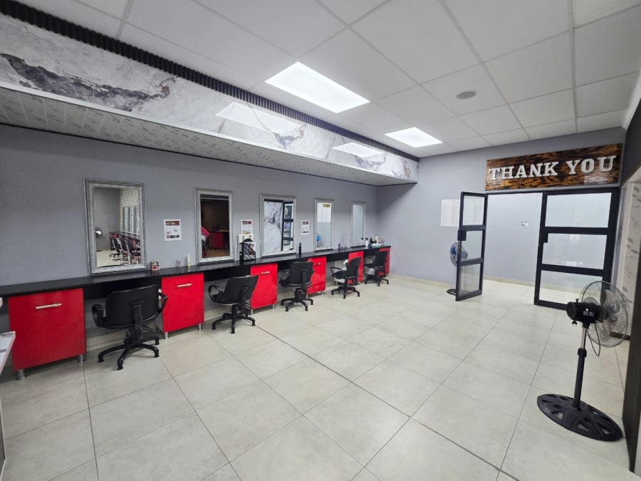 To Let commercial Property for Rent in Stanger KwaZulu-Natal