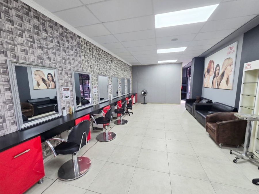 To Let commercial Property for Rent in Stanger KwaZulu-Natal