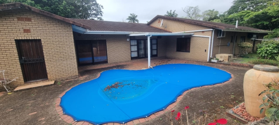 4 Bedroom Property for Sale in Umtentweni KwaZulu-Natal