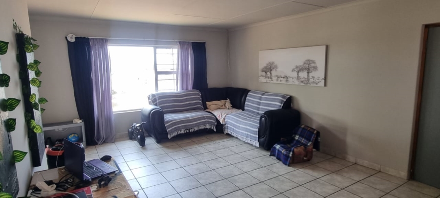 2 Bedroom Property for Sale in Hibberdene KwaZulu-Natal