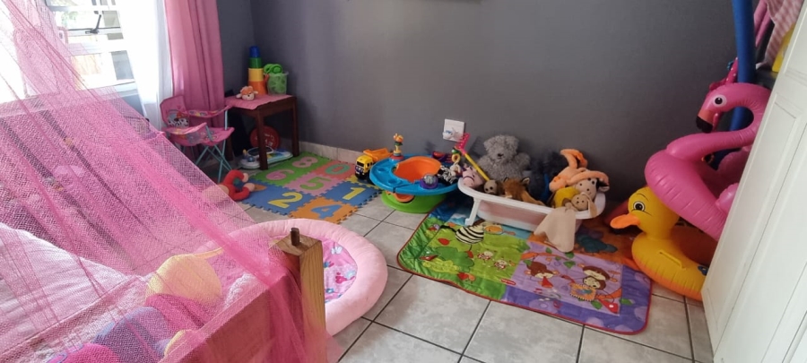 2 Bedroom Property for Sale in Hibberdene KwaZulu-Natal