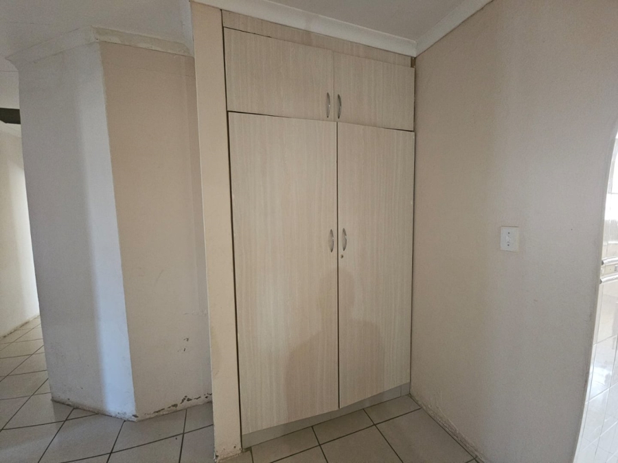 4 Bedroom Property for Sale in Osizweni KwaZulu-Natal