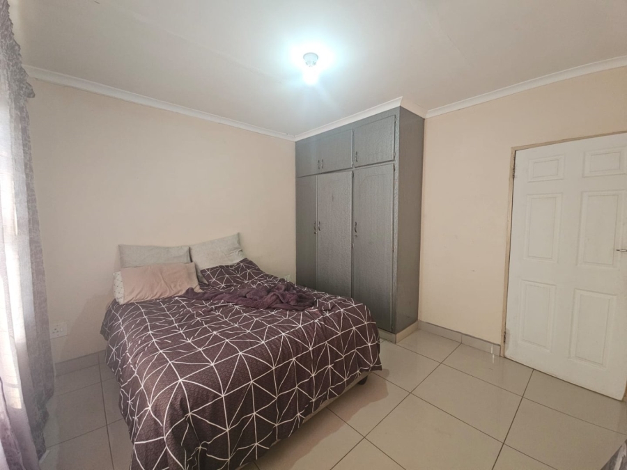 4 Bedroom Property for Sale in Osizweni KwaZulu-Natal