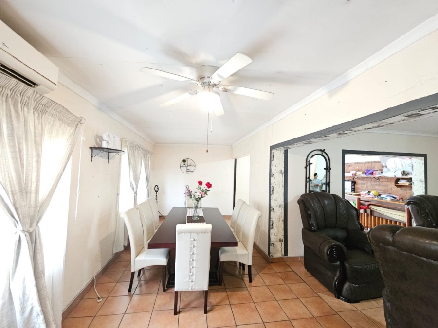 4 Bedroom Property for Sale in Barry Hertzog Park KwaZulu-Natal
