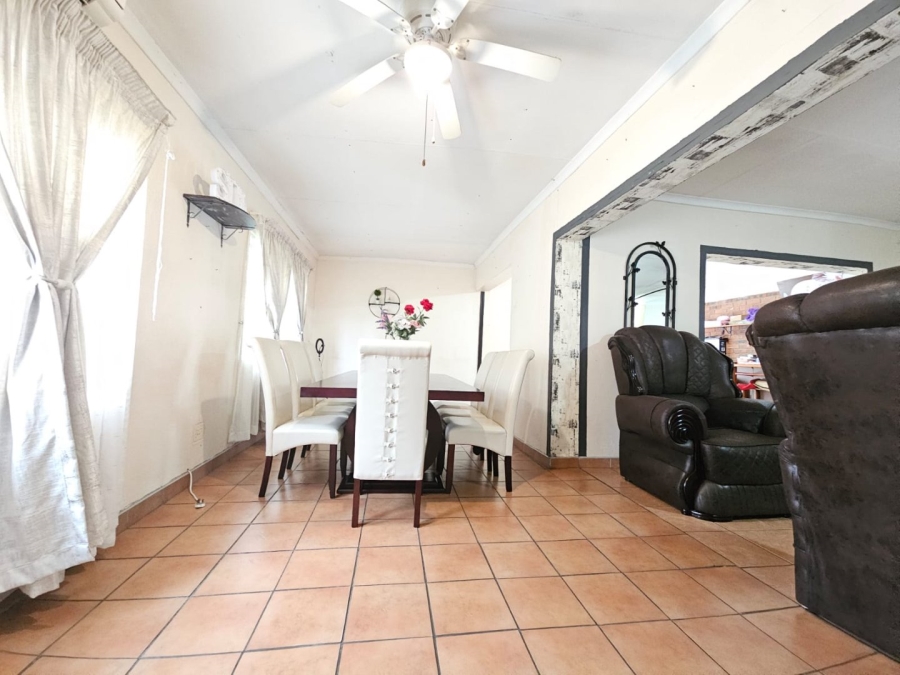 4 Bedroom Property for Sale in Barry Hertzog Park KwaZulu-Natal